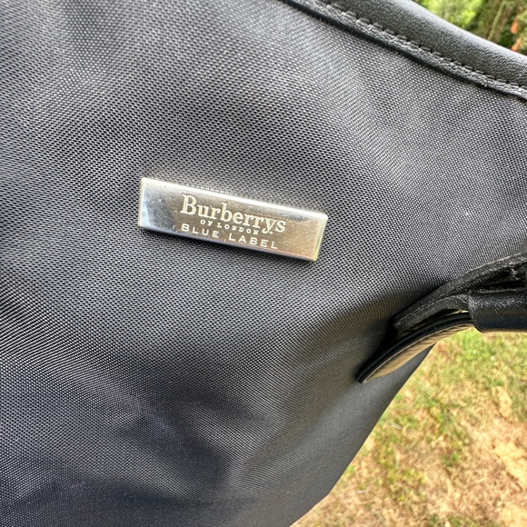 Burberrys of London Blue Label Bucket Bag Nova Check Black Nylon With COA - Picture 5 of 13